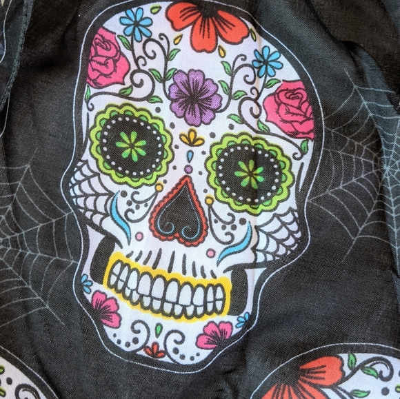 Sugar Skull Scarf NWOT - Picture 3 of 4